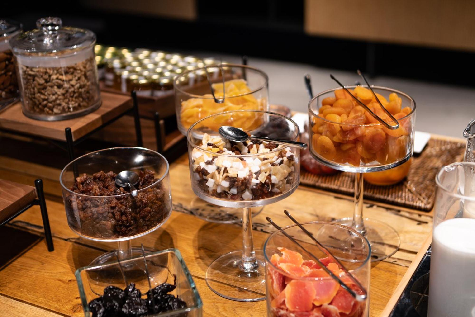 Phi Hotel Piajo 넴브로 외부 사진