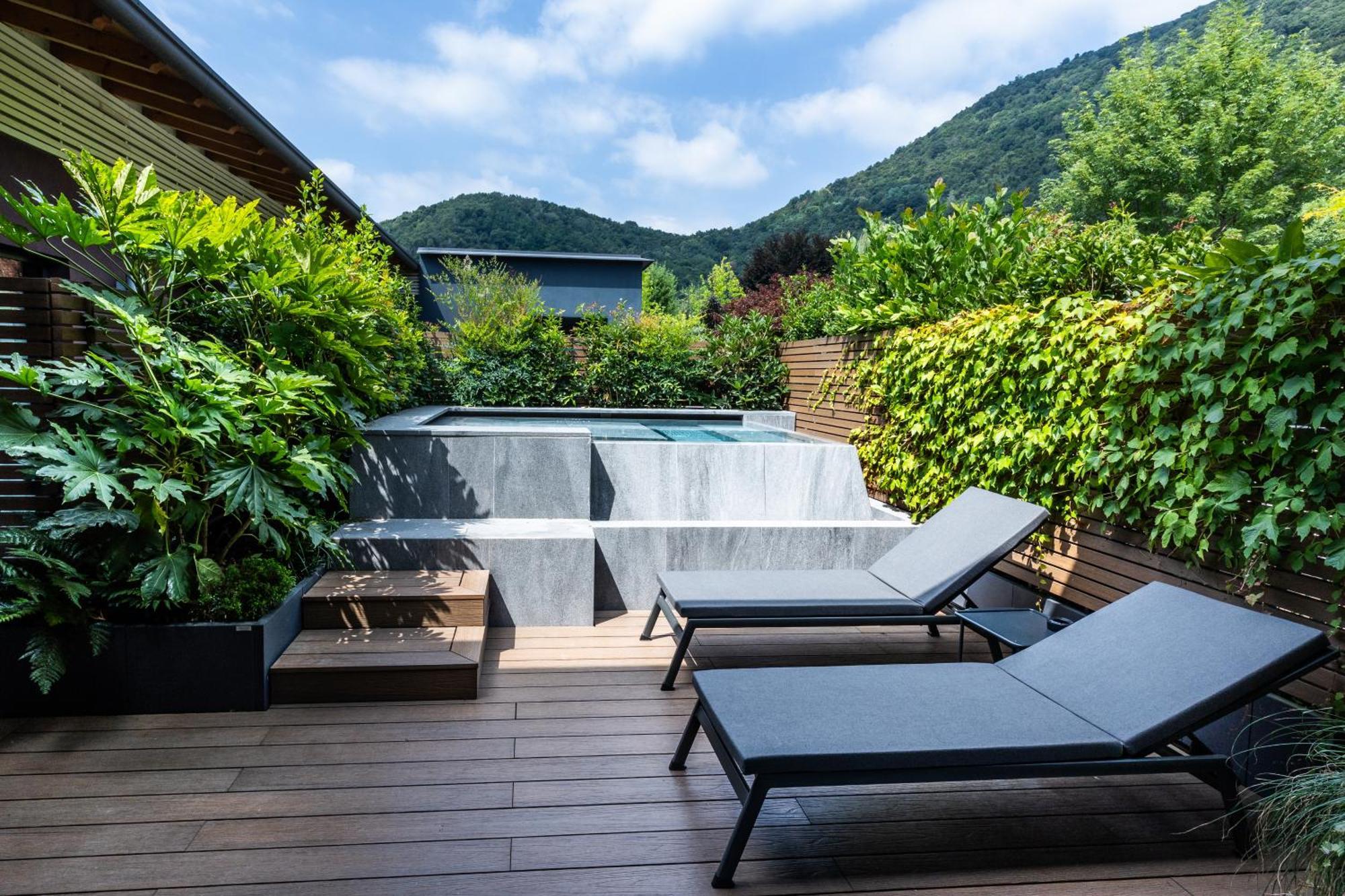 Phi Hotel Piajo 넴브로 외부 사진